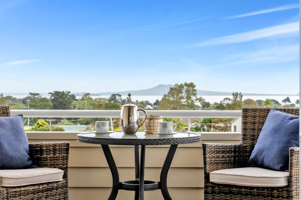 48 Karaka Road, Beachlands, Auckland - Carousel 2