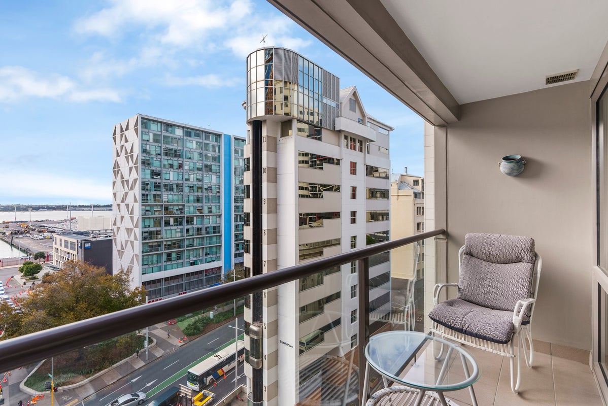 8E/1 Emily Place, Auckland Central, Auckland - Carousel 1