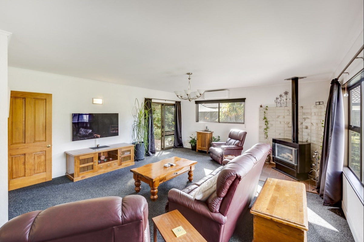 213 Taradale Road, Pirimai, Napier - Carousel 2