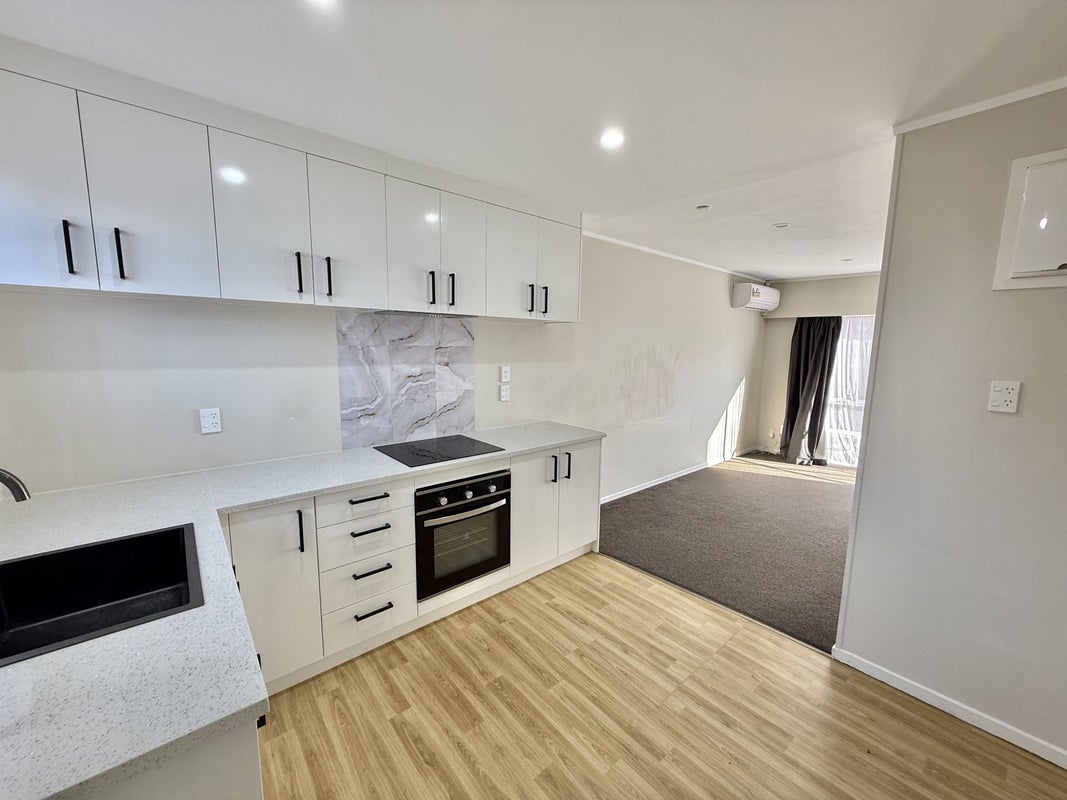 4/94 Beaumonts Way, Manurewa, Auckland - Carousel 2