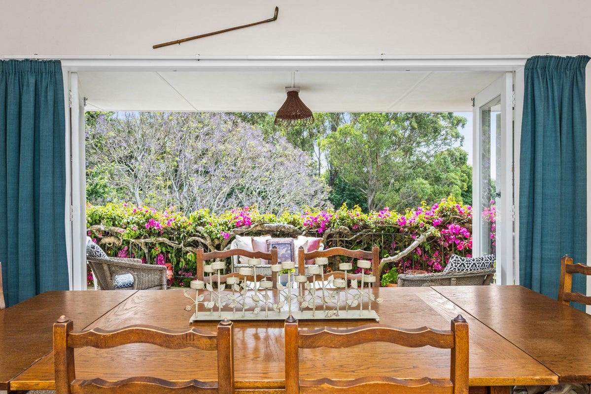 9 Balquhidder Road, Hospital Hill, Napier - Carousel 1