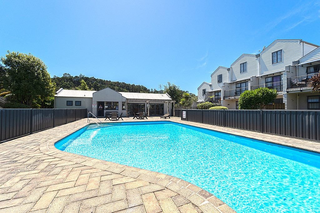 22/5 Carolina Place, Albany, Auckland - Carousel 2