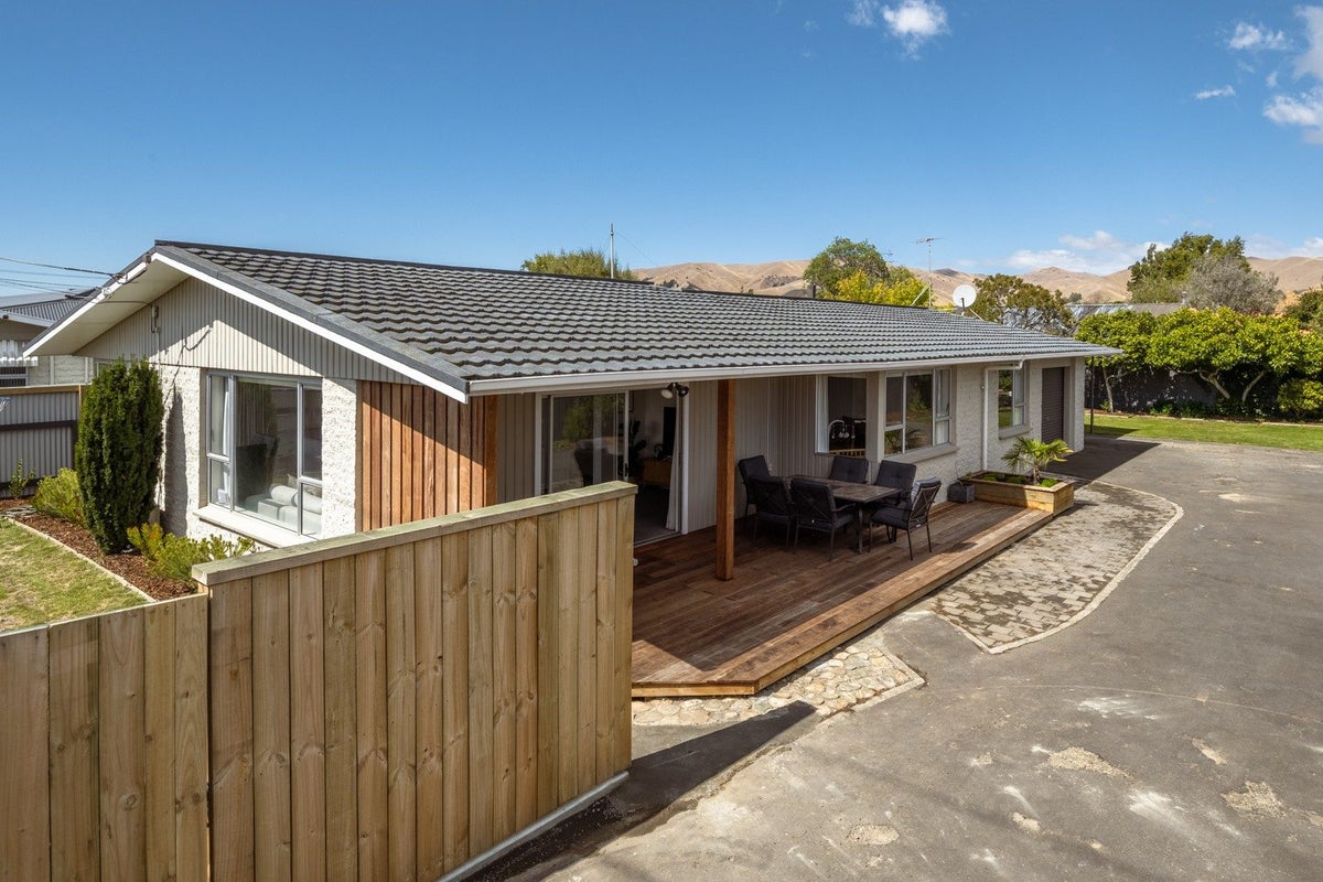 80 Alabama Road, Redwoodtown, Blenheim - Carousel 1