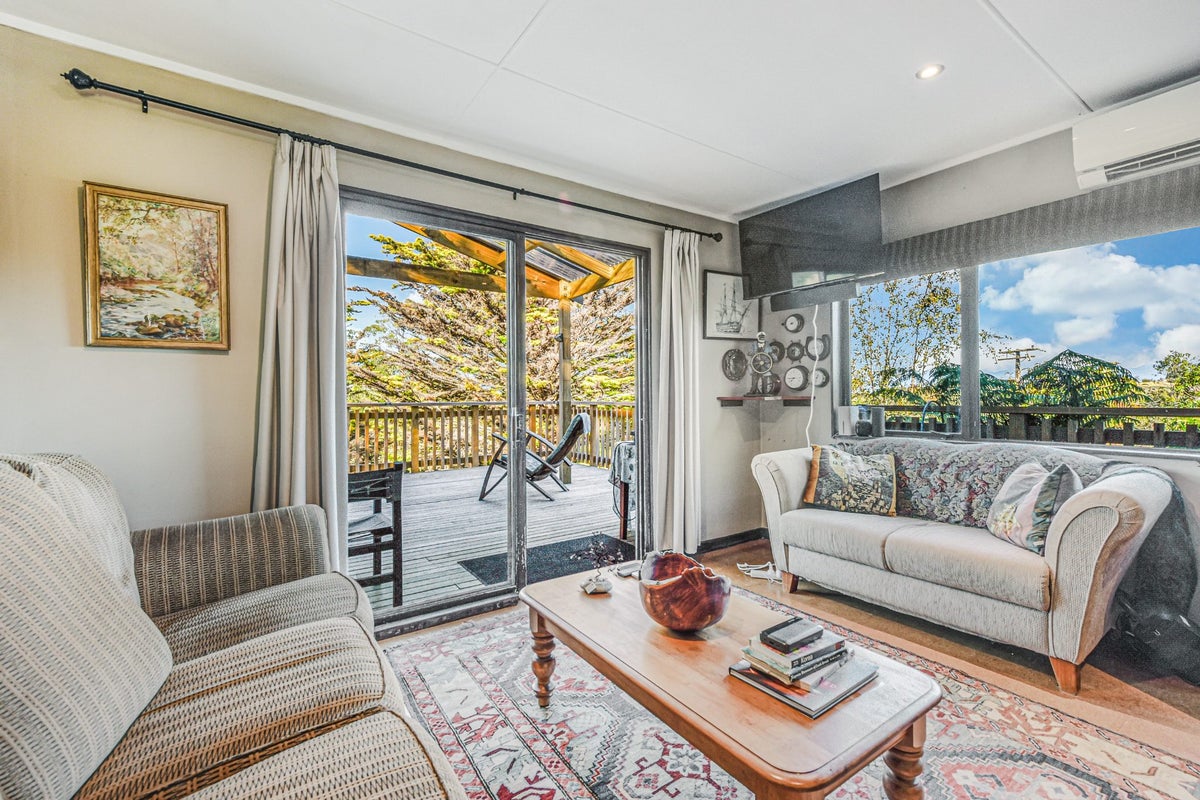 111 Pomona Road, Ruby Bay, Upper Moutere - Carousel 2