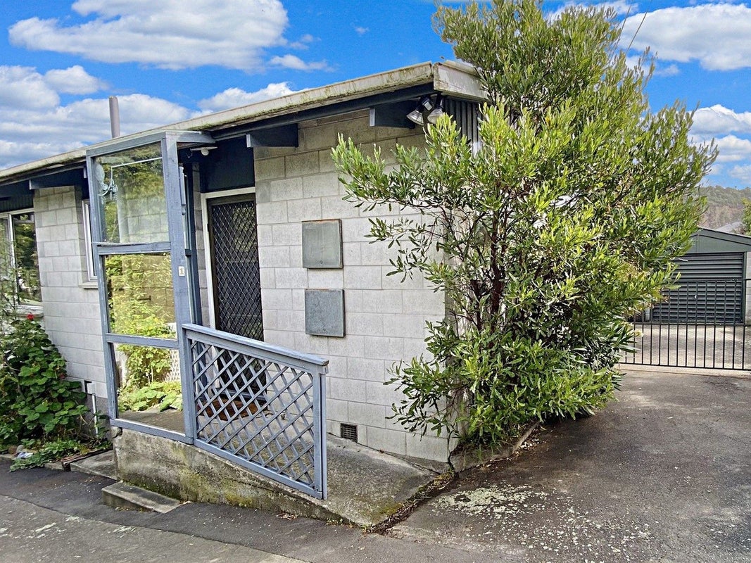 1/16A Colenso Street, Sumner, Christchurch - Carousel 1