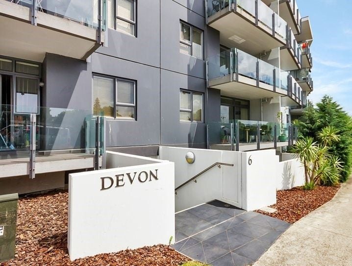 1F/6 Piwakawaka Street, Eden Terrace, Auckland - Carousel 1