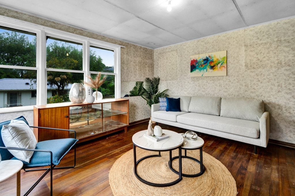 34 Parsons Street, Vogeltown, New Plymouth - Carousel 1