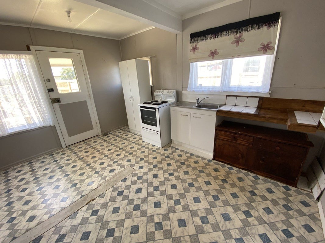 11A Thomas Place, Foxton Beach, Foxton - Carousel 2
