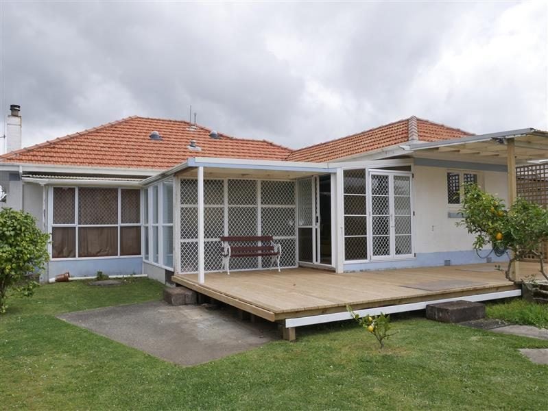 11 Radcliffe Street, Kensington, Whangarei - Carousel 1