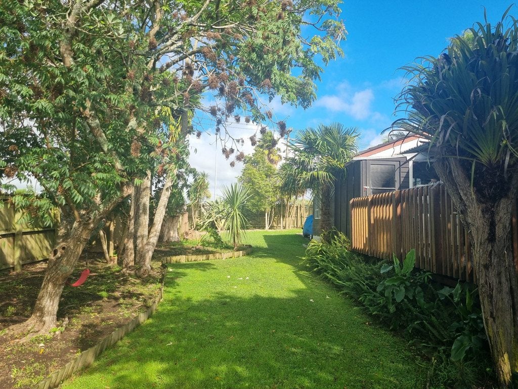 73 Karaka Road, Beachlands, Auckland - Carousel 2