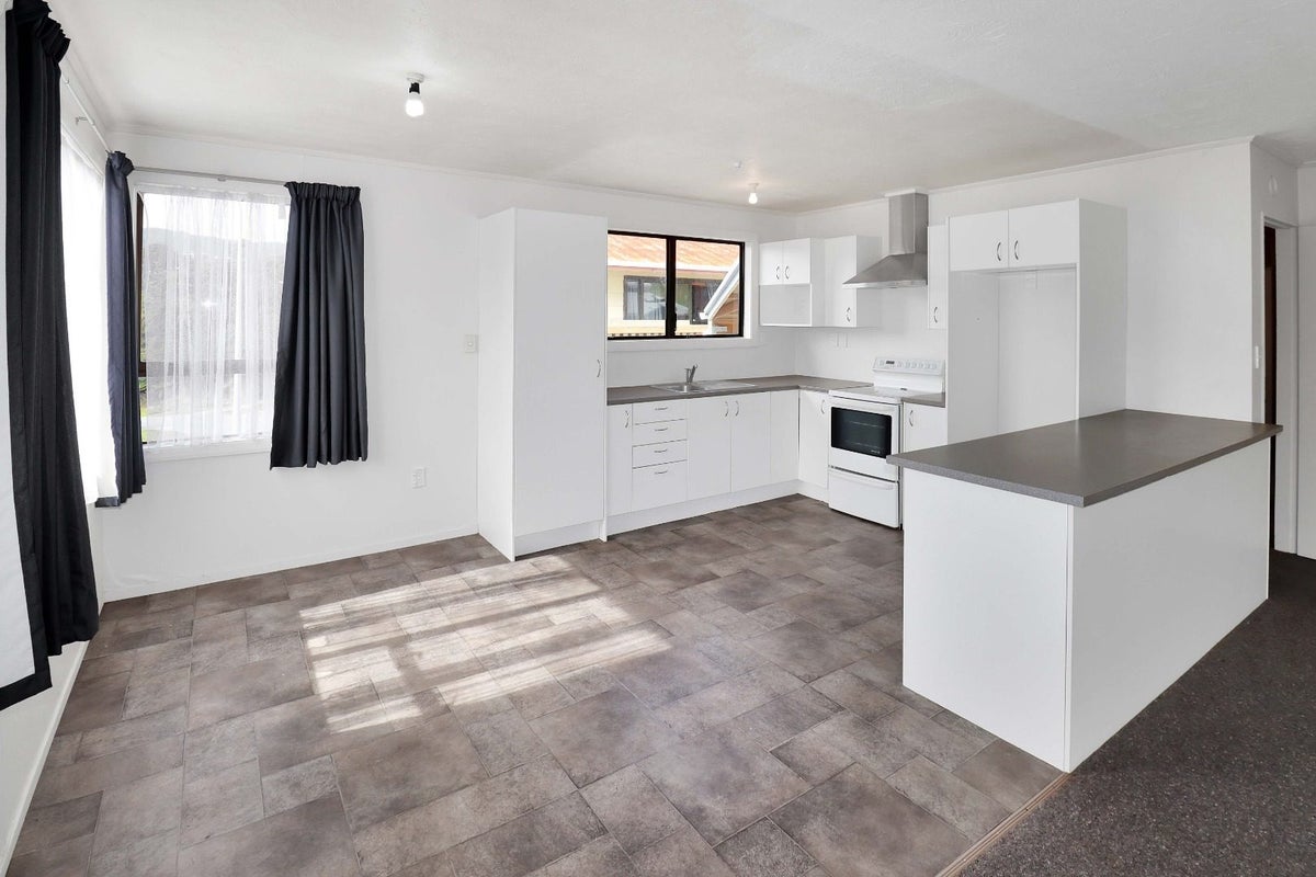 89 Logie Street, Stokes Valley, Lower Hutt - Carousel 1