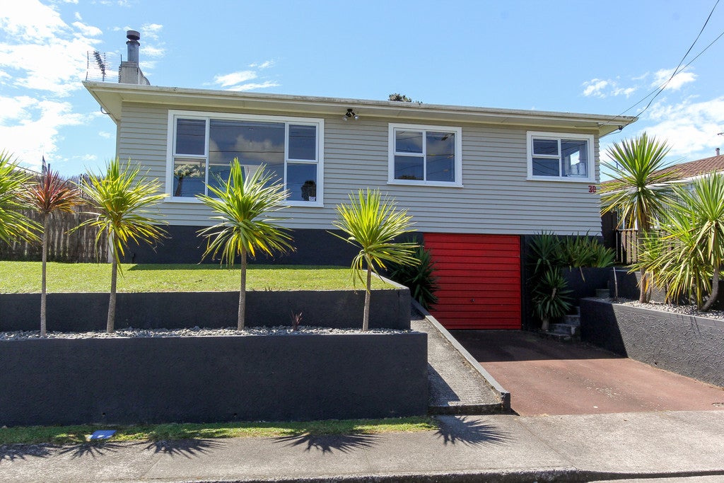 30 Essex Street, Vogeltown, New Plymouth - Carousel 22