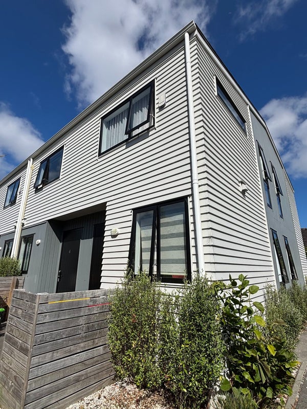 3/4 Bittern Place, Henderson, Auckland - Carousel 1