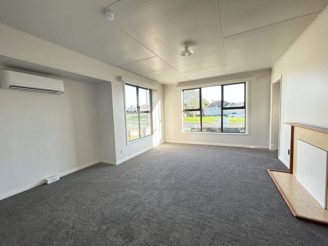 160 Taniwha Street, Glen Innes, Auckland - Carousel 2