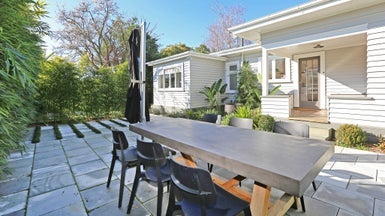 401 Lascelles Street, Saint Leonards, Hastings - Carousel 1