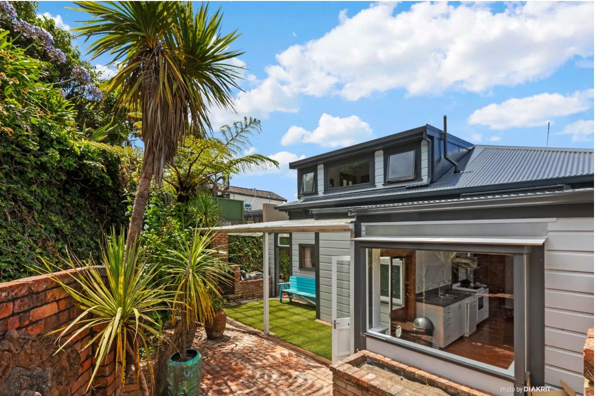 1/62 Roseneath Terrace, Roseneath, Wellington - Carousel 2