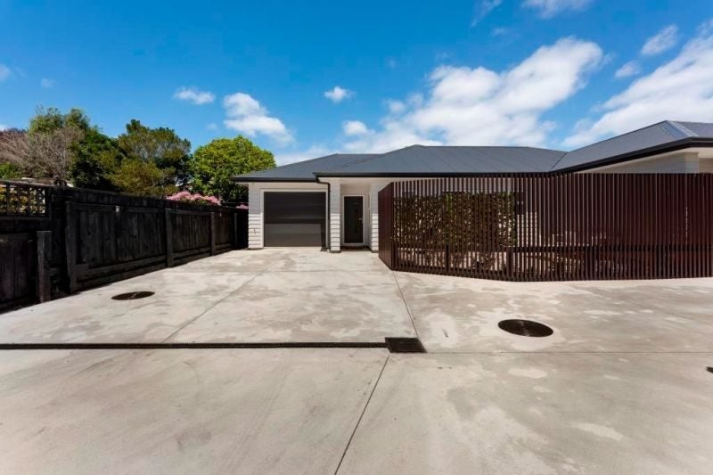 6A Elm Street, Ebdentown, Upper Hutt - Carousel 1
