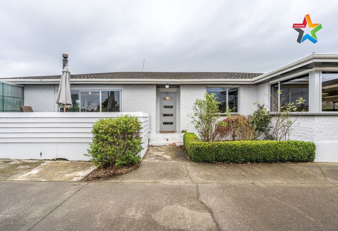 144 Dipton Street, Kingswell, Invercargill - Carousel 1