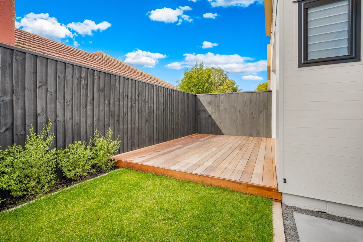 70C Neil Avenue, Te Atatu Peninsula, Auckland - Carousel 2