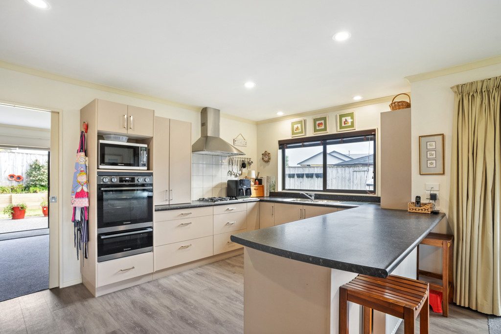 5 Consort Close, Paraparaumu Beach, Paraparaumu - Carousel 2