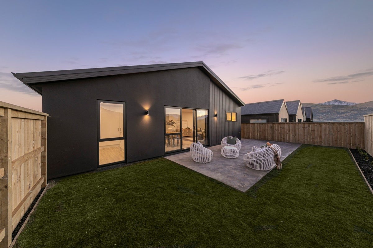 57 Metzger Road, Jacks Point, Queenstown - Carousel 1