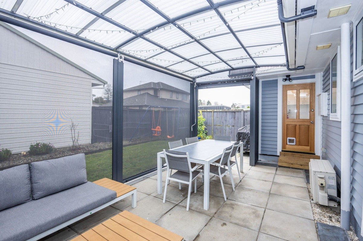 21 Carrington Avenue, Hillcrest, Hamilton - Carousel 1