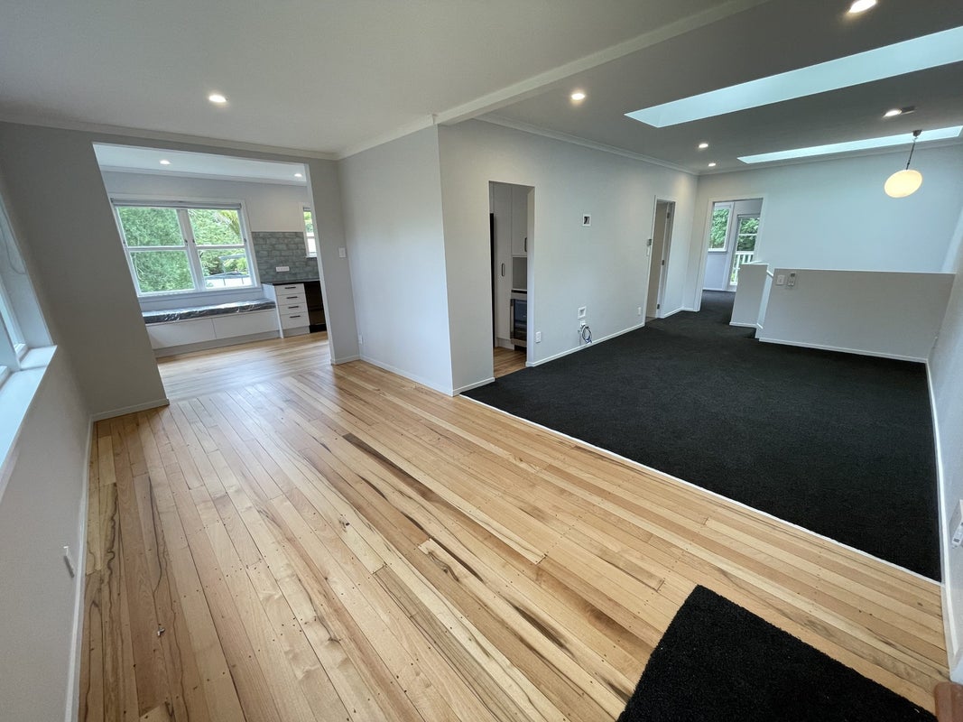 75 Park Road, Titirangi, Auckland - Carousel 2
