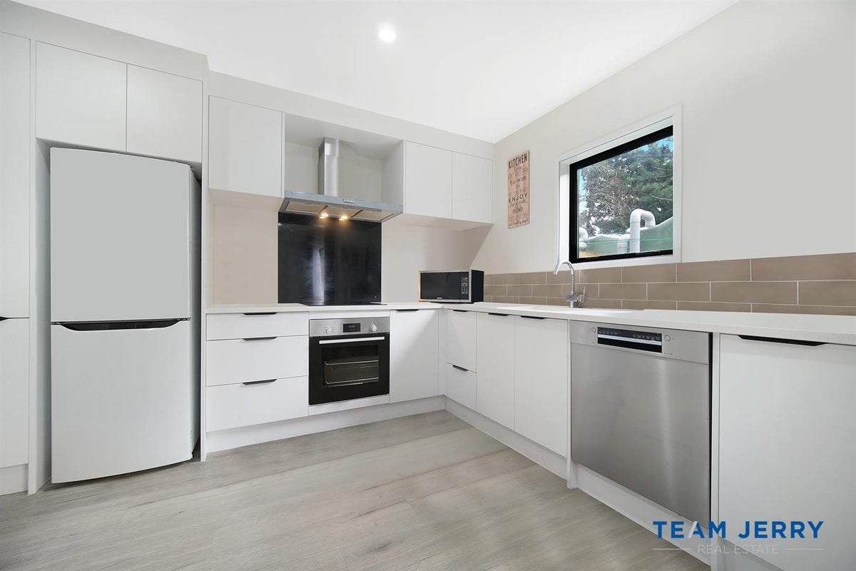 15D William Avenue, Manurewa, Auckland - Carousel 2