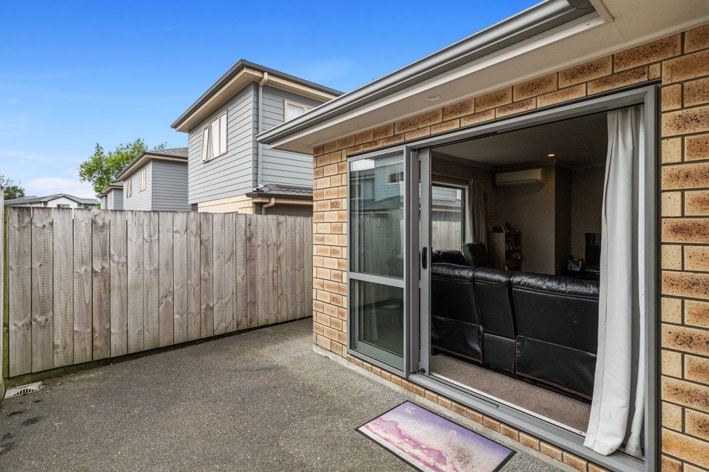 4/6 Blackburn Street, Frankton, Hamilton - Carousel 8