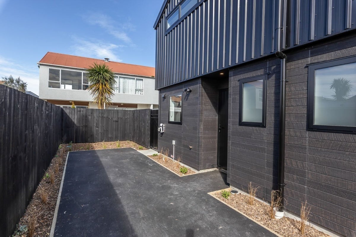6/112 Purchas Street, Edgeware, Christchurch - Carousel 2