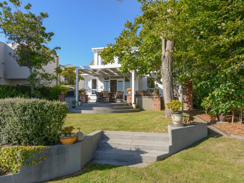118 Thompson Road, Bluff Hill, Napier - Carousel 2