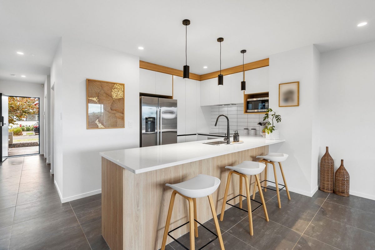 20B Weri Road, Karaka, Papakura - Carousel 1
