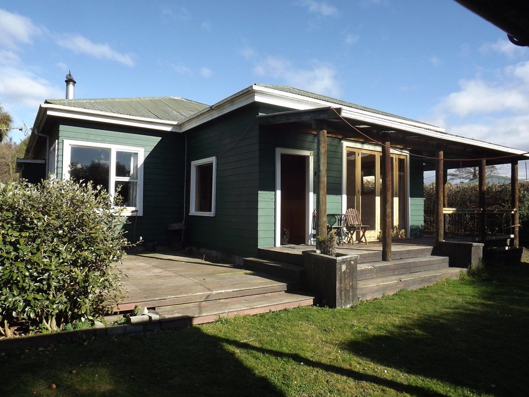 22 High Street, Waddington, Waddington - Carousel 2