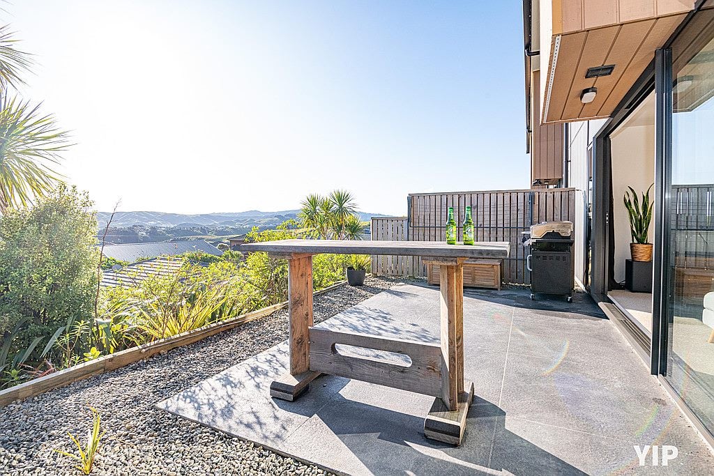 71 Woodridge Drive, Woodridge, Wellington - Carousel 2