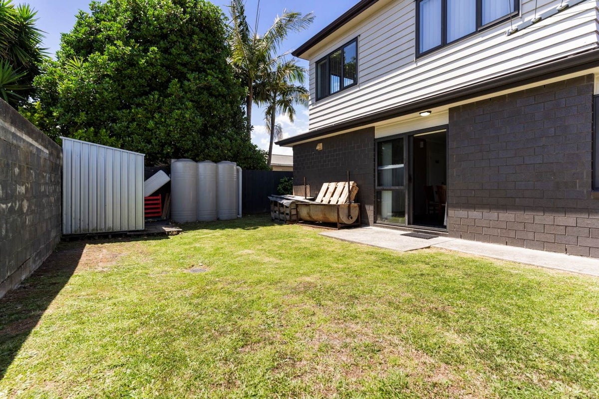 5D Clendon Place, Manurewa, Auckland - Carousel 14