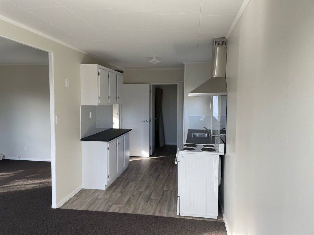 68 Kilmarnock Avenue, Strathern, Invercargill - Carousel 2