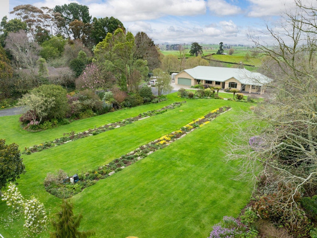 735 Paterangi Road, Te Awamutu, Ohaupo - Carousel 21