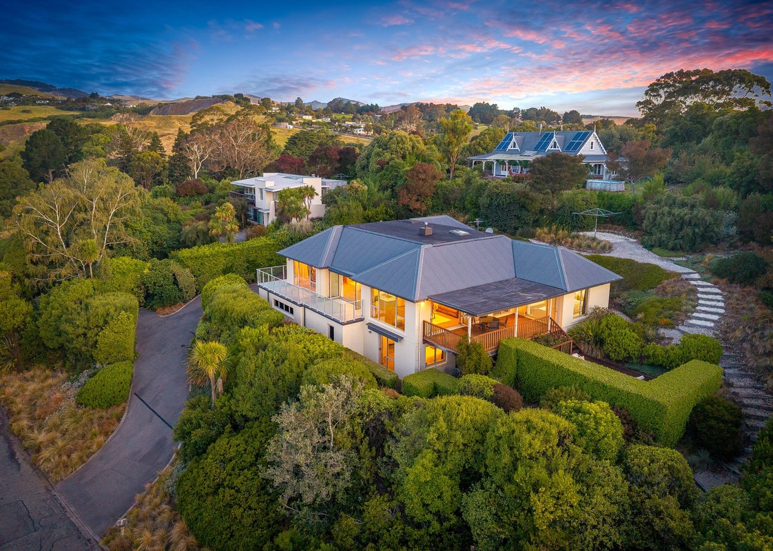 23C Hyndhope Road, Kennedys Bush, Christchurch - Carousel 1
