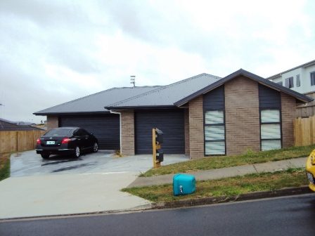 7 Sinead Court, Grandview Heights, Hamilton - Carousel 1