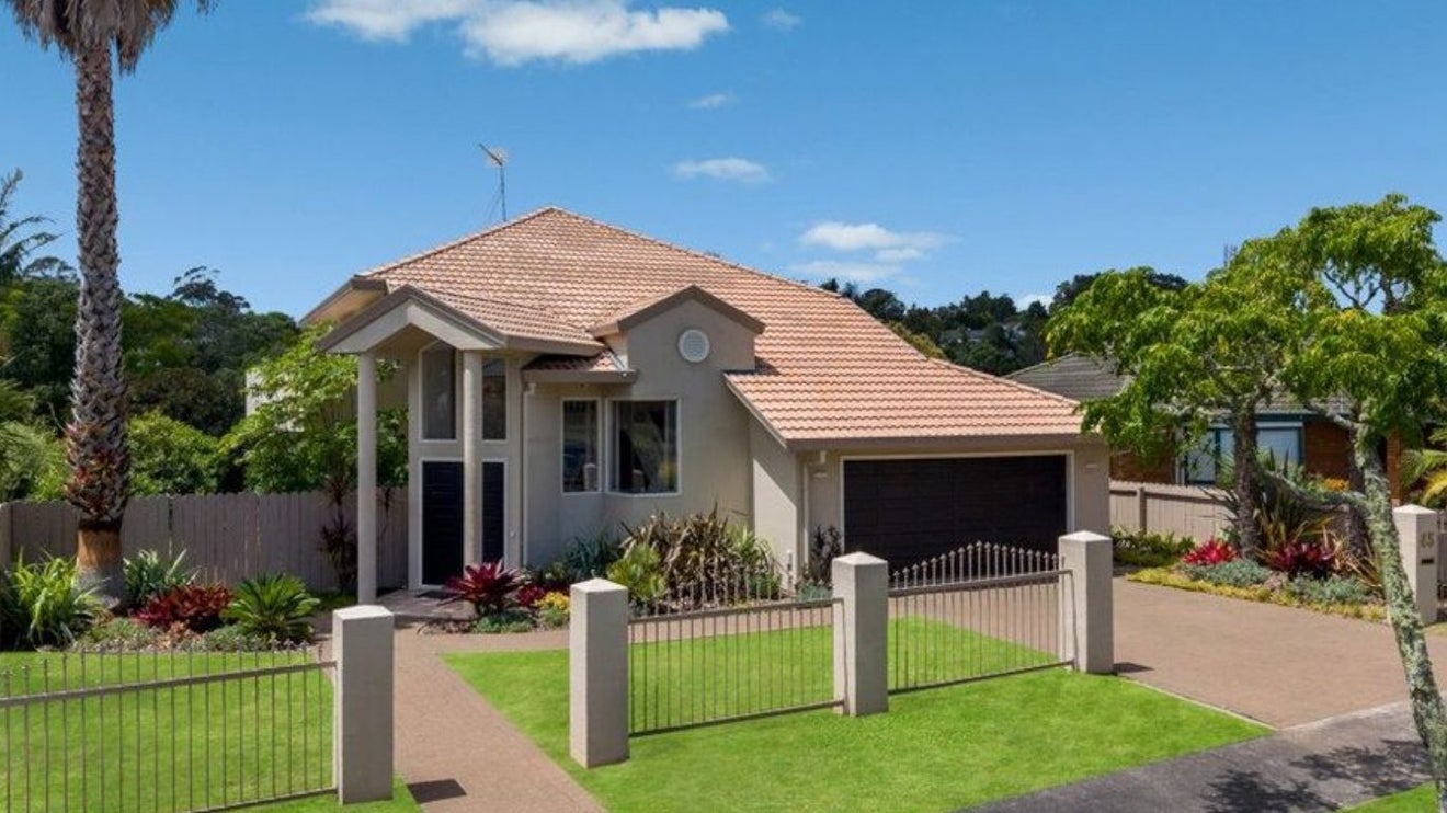 45 Tralee Terrace, Dannemora, Auckland - Carousel 1