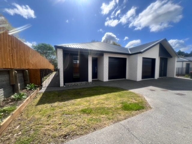 23 Matuku Place, Paraparaumu Beach, Paraparaumu - Carousel 2