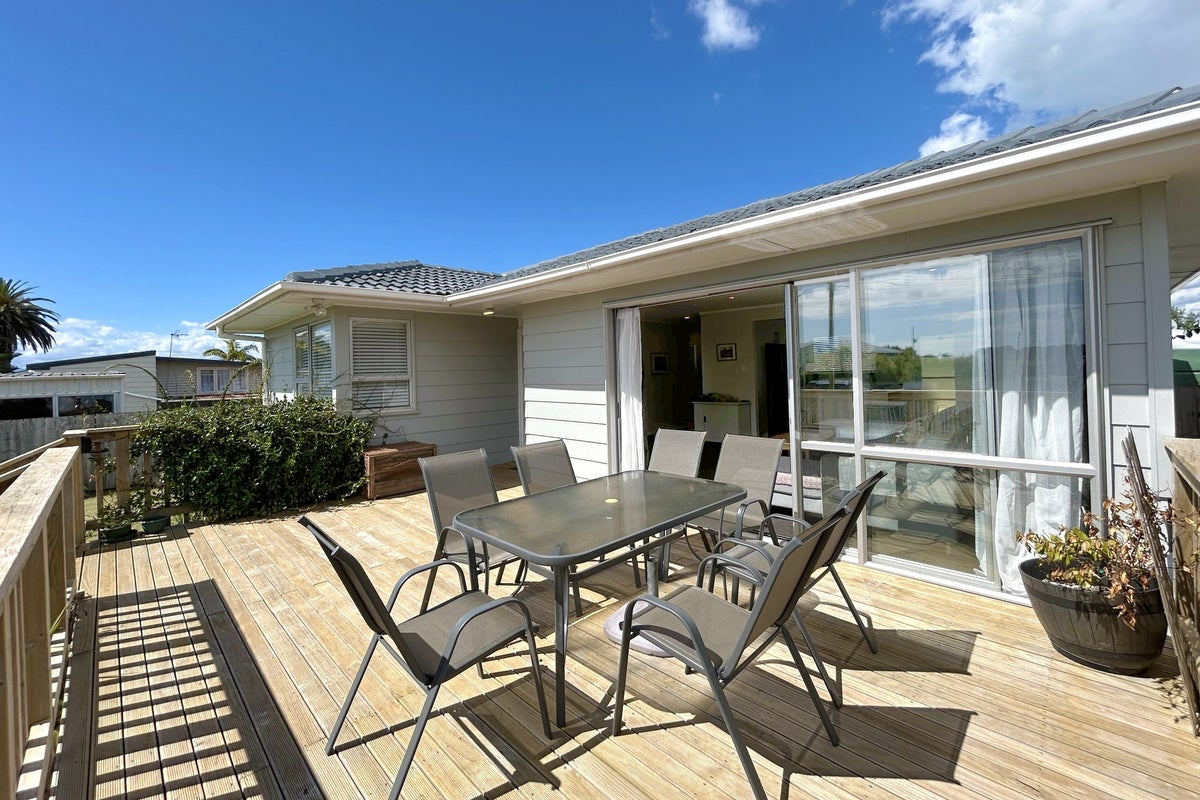 9 Puriri Avenue, Pokeno - Carousel 1