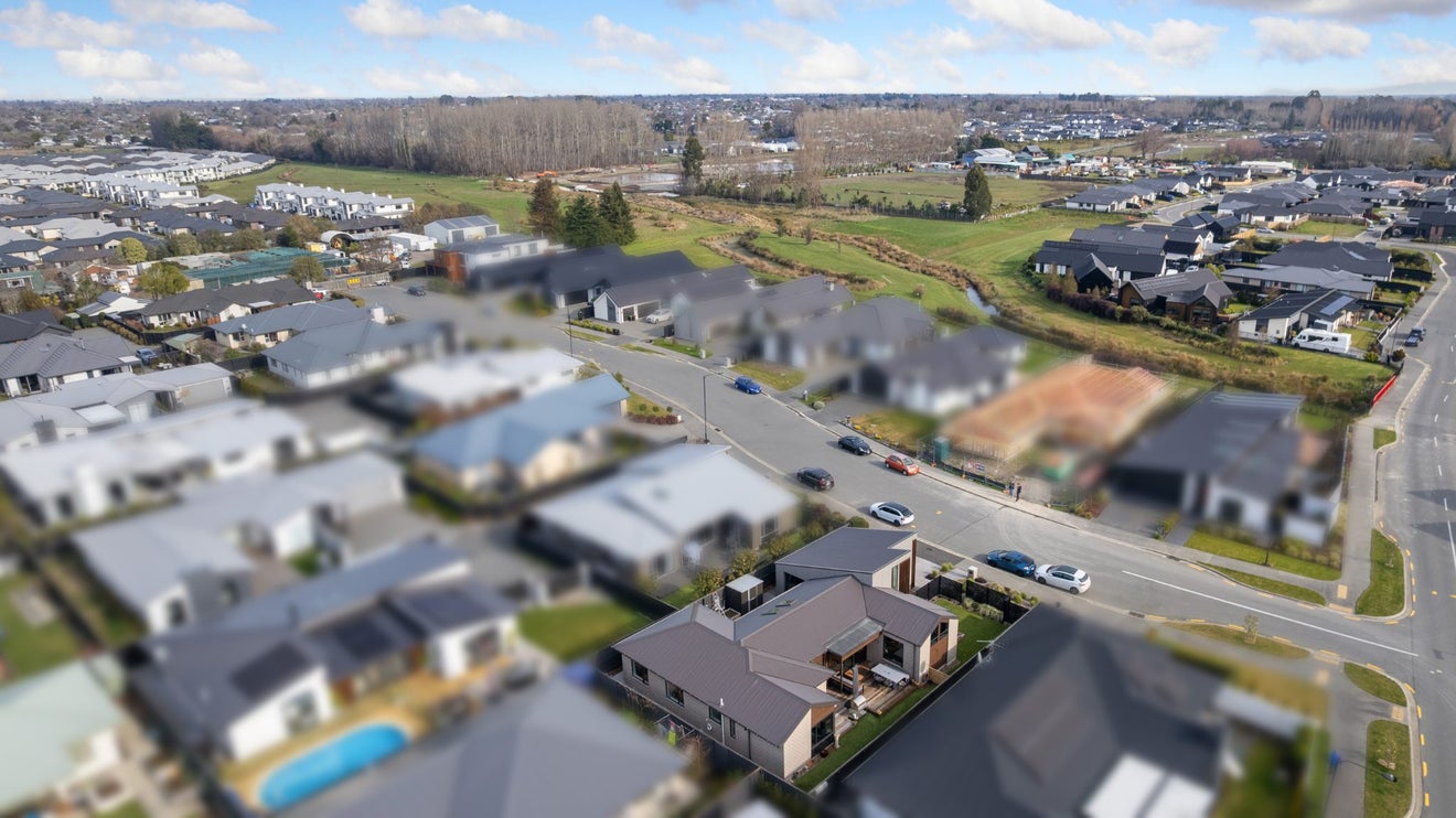 3 Picadilly Avenue, Casebrook, Christchurch - Carousel 35