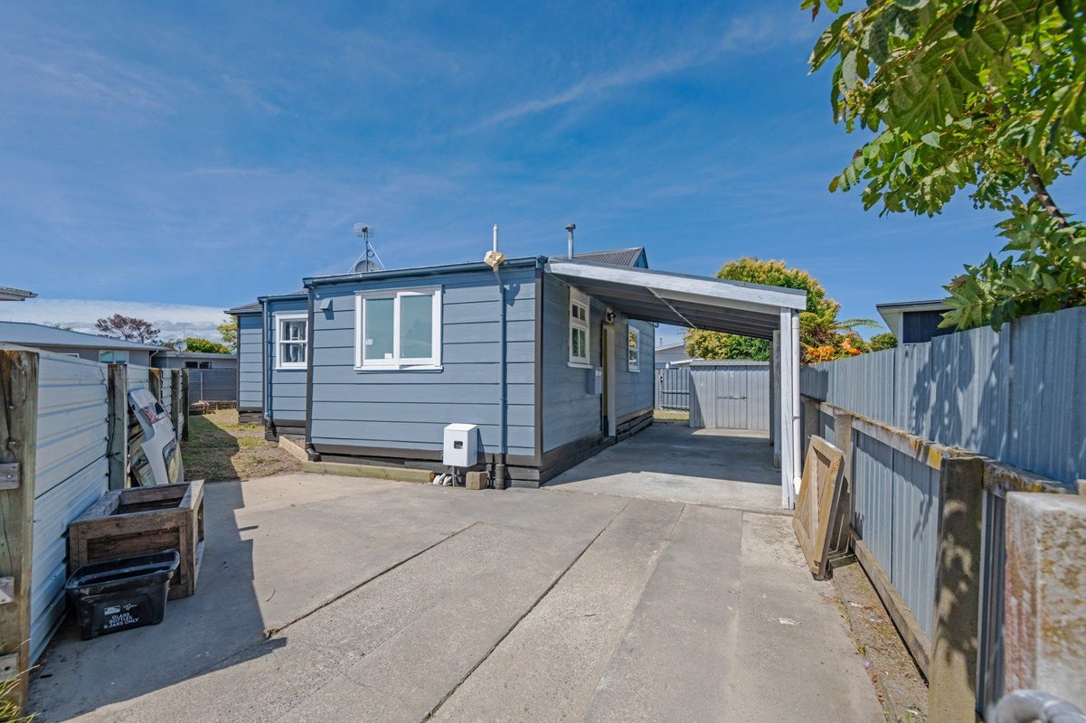 7A Stafford Place, Awapuni, Palmerston North - Carousel 1