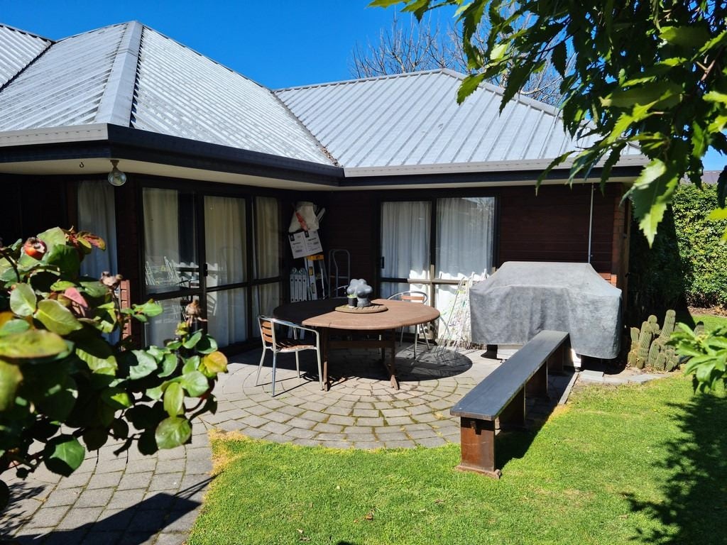 1/8 Nortons Road, Avonhead, Christchurch - Carousel 1