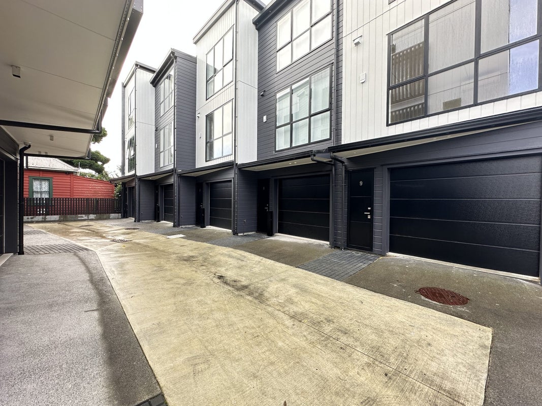 5/4 Patey Street, Epsom, Auckland - Carousel 2