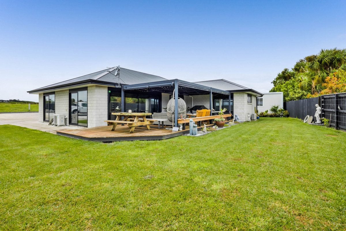 111A Denby Road, Hawera - Carousel 1