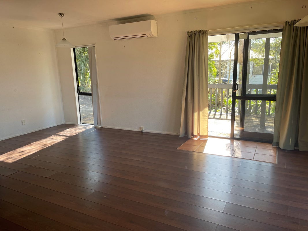 77 Salisbury Road, Birkdale, Auckland - Carousel 2