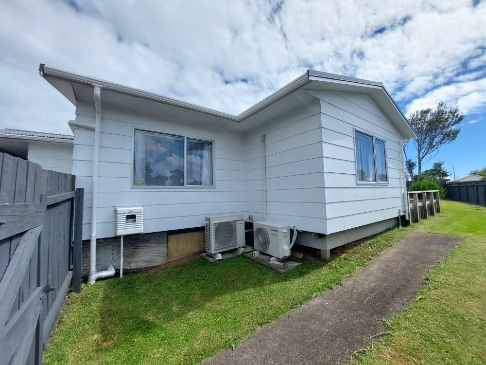 19 Camellia Avenue, Bell Block, New Plymouth - Carousel 18