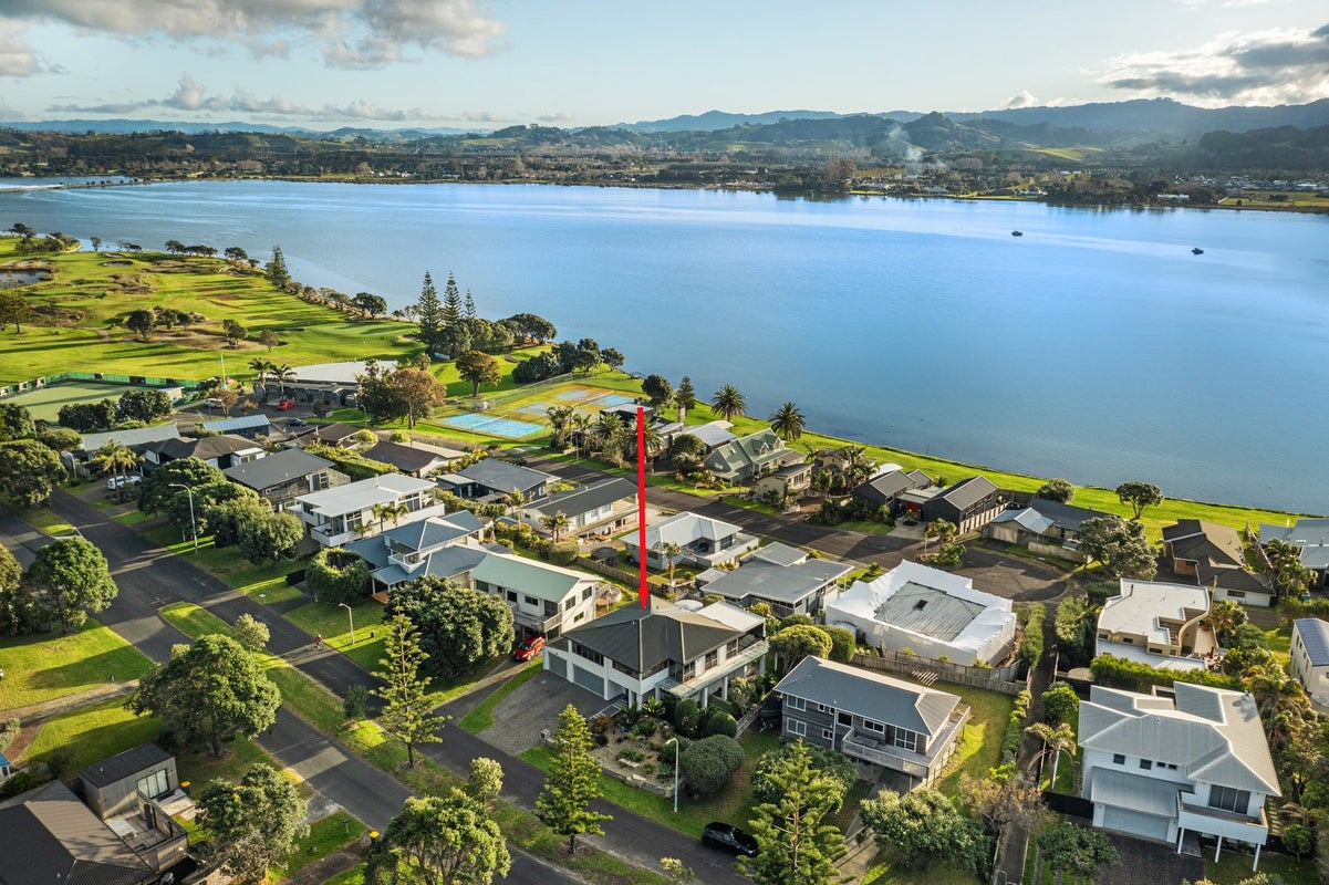 141 Omaha Drive, Warkworth - Carousel 2